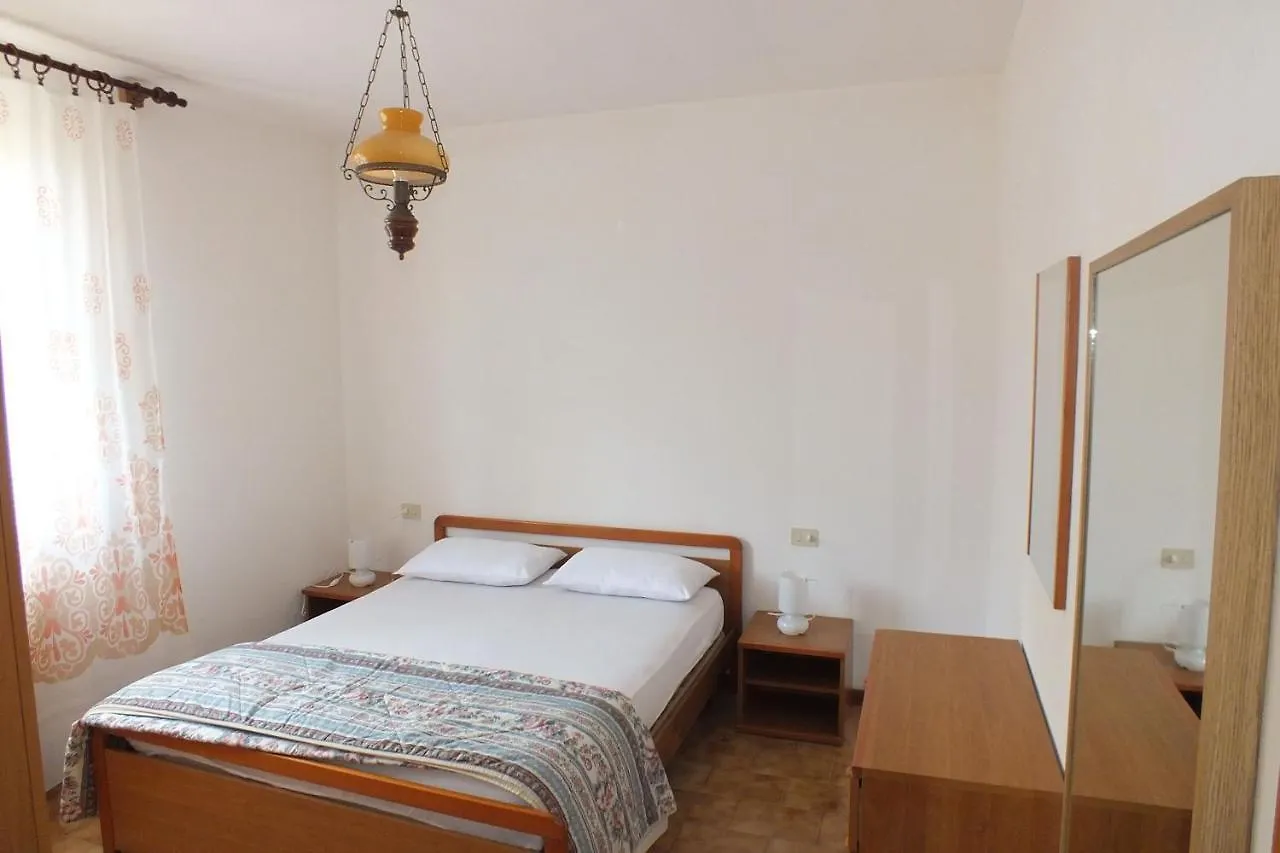 Apartment Appartamenti Alzi Marina di Campo